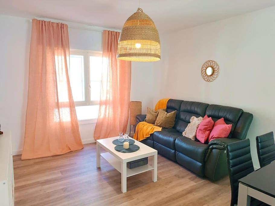 Piso Centrico Cerca De La Playa Apartment Castro Urdiales Exterior photo